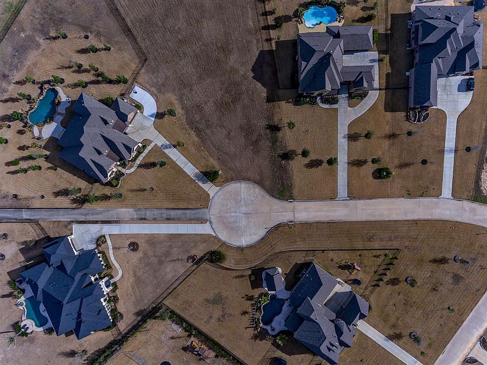 1st image of 17326 Sheffield Park Dr