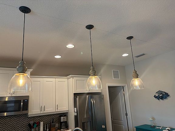4th image of 21624 Winter Park Ct