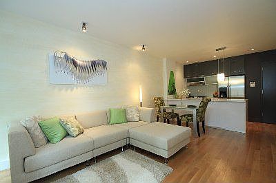 1st image of 385 Franklin Ave #501