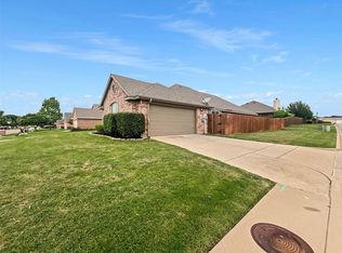 2232 Old Foundry Rd, Weatherford, TX 76087