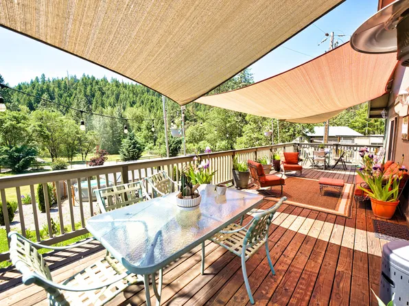 2700 Forest Creek Rd, Jacksonville, OR 97530