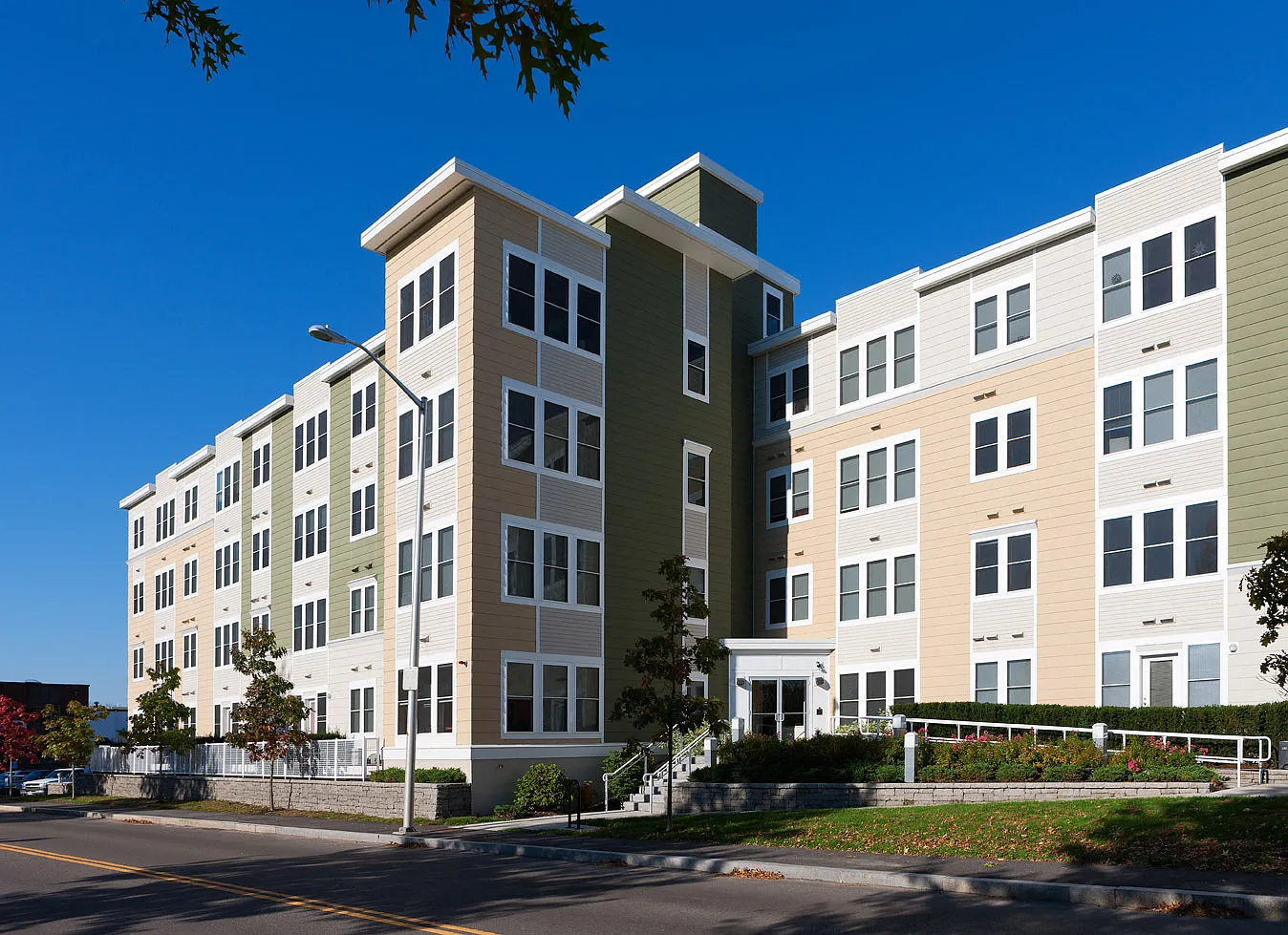Park87 Apartments — Photo 2