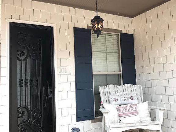 The Cottages at Creekside