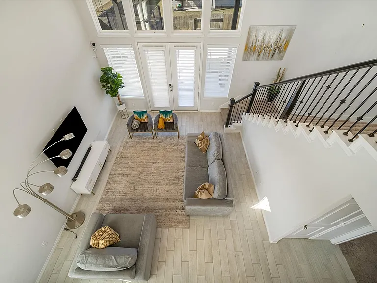 1811 Smithers Landing Dr — Photo 32