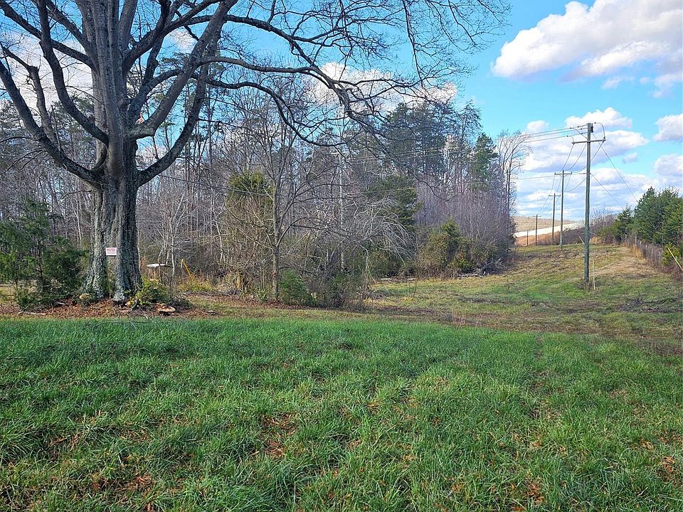 2nd image of 2231 Pisgah Church Rd