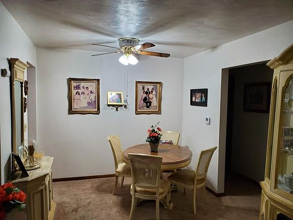 4th image of 4212 Caroline Dr