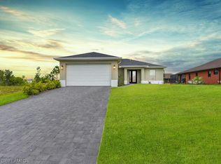 1837 NW 13th Ter, Cape Coral, FL 33993