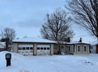 2832 E 31st St, Erie, PA 16510