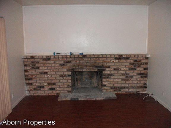 4th image of 1608 Orleans Dr