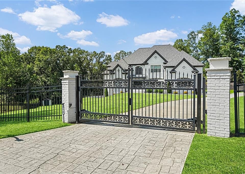 1st image of 376 Lum Crowe Rd