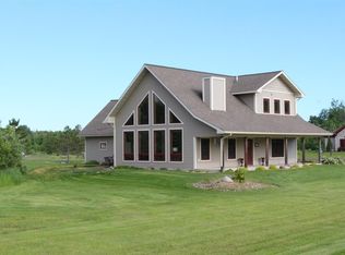 5356 Roosevelt Dr, Hermantown, MN 55811