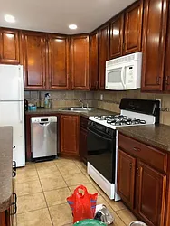 Rented by Alexiou Realty