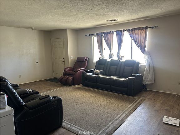 2nd image of 8915 3rd Ave