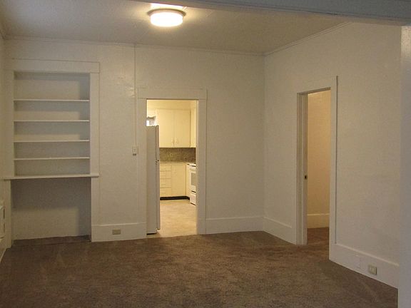 5th image of 814 E 34th St APT A