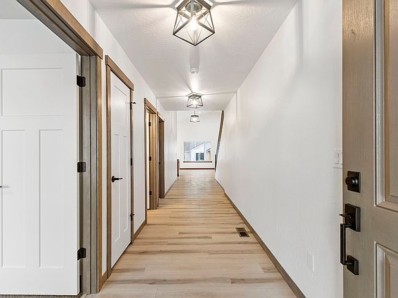 Picture may show options not included in base pricing