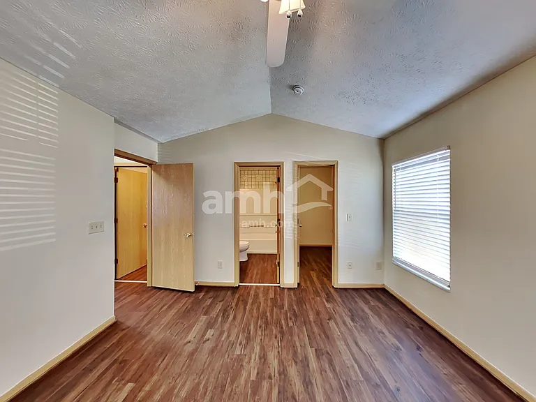 3969 Eastrise Dr — Photo 11