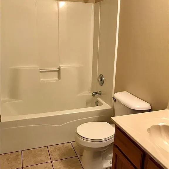 48 Deer Grove Dr — Photo 12