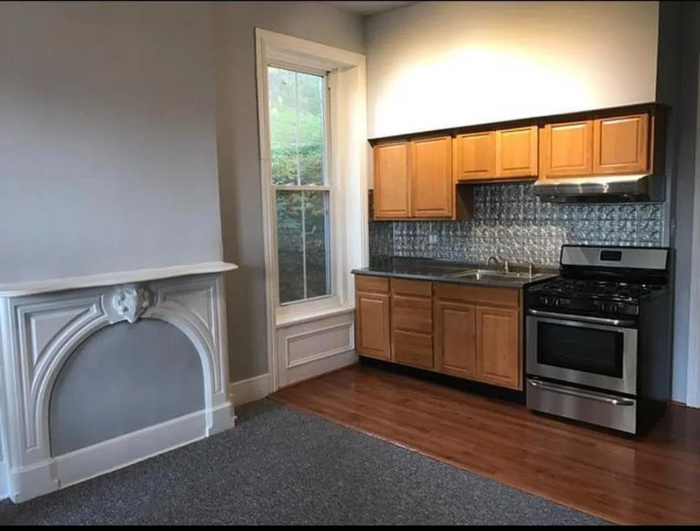 1 bed, 600 sqft, $800 — Photo 2