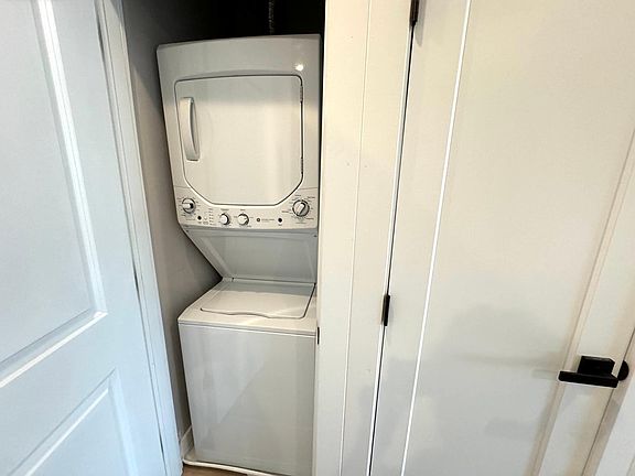 5th image of 3930 Haverford Ave #6