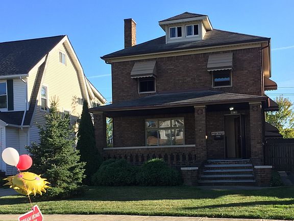 2nd image of 10122 Robinson Ave