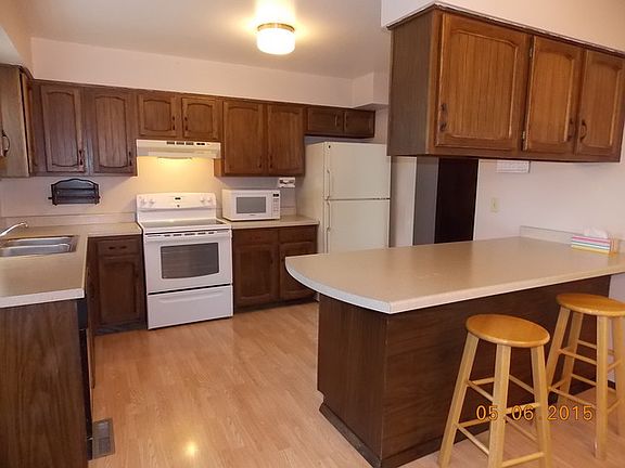 3rd image of 9956 W Oak Forest Dr