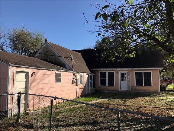 5th image of 324 W Alice Ave