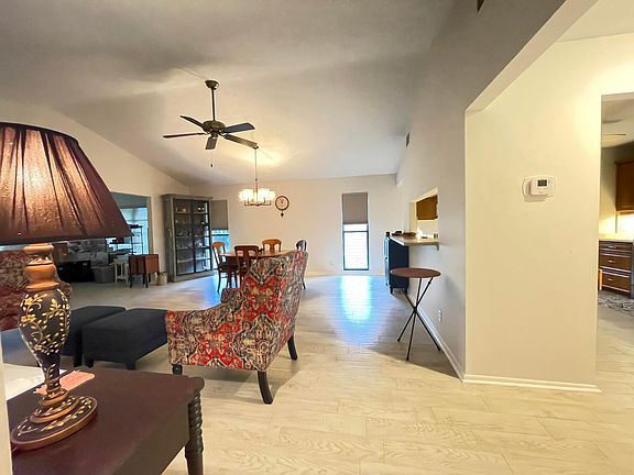 5th image of 12628 SE Cascades Court