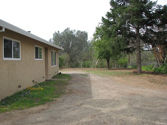 4th image of 1013 Leidesdorff St