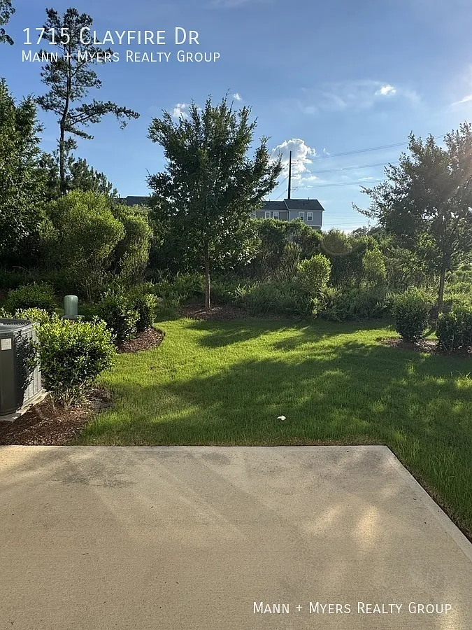 Beautiful residence in Cary — Photo 2