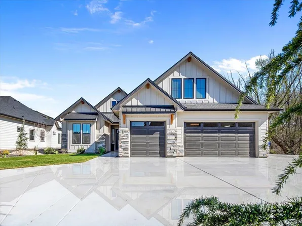 6500 W Flathead Lake St, Eagle, ID 83616