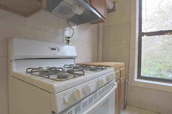 Rented by Corcoran | media 2