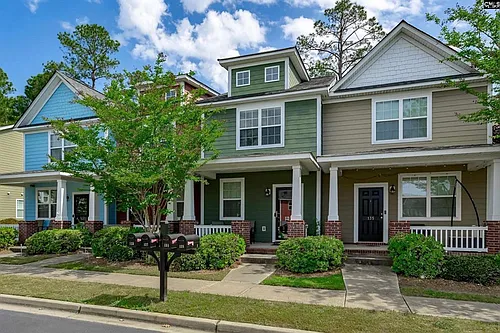 131 Top Forest Dr Photo 1