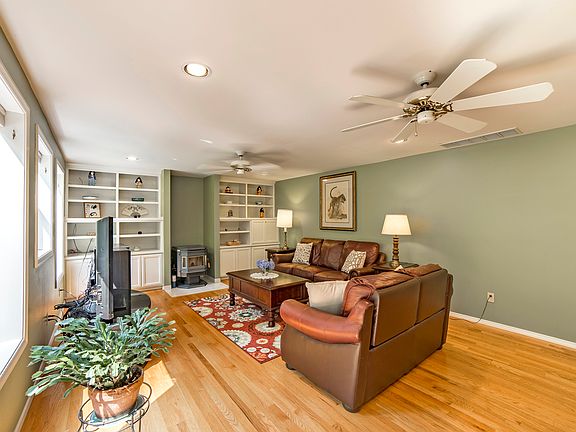 5th image of 15329 475th Ct SE
