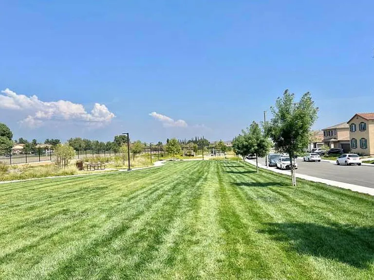 3754 W Cosecha Ln #B — Photo 18