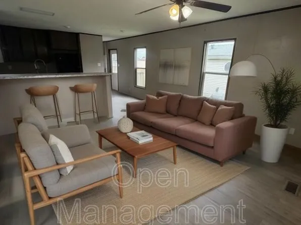 4950 E Farm Road Ln, Springfield, MO