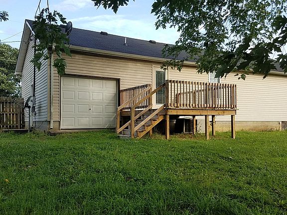 3rd image of 258 Meadowlark Dr