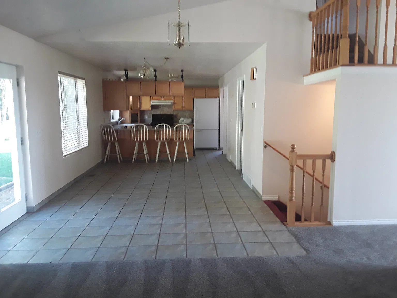 4 bed, 3.5 bath, 2132 sqft, $1,695 — Photo 3