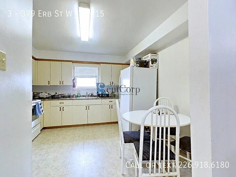 379-15 Erb St W #3 — Photo 6