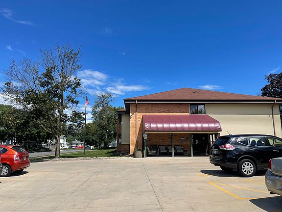 5th image of 800 Saint James St #107-202