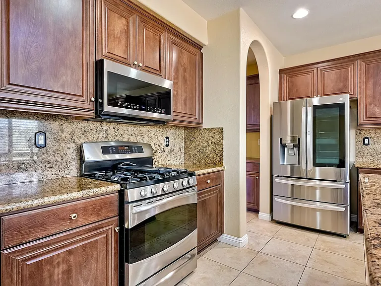 44401 Penbrook Ln — Photo 5