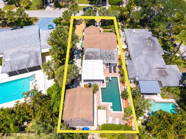 205 N 18th Ave Avenue N, Lake Worth Beach, FL 33460
