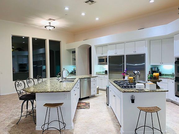 4th image of 10760 E Meadow Hill Dr