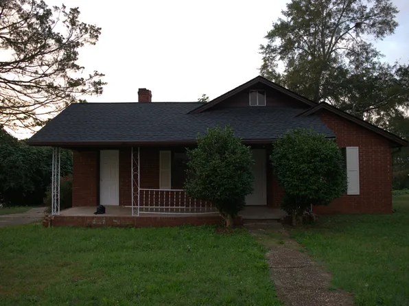 364 Chattahoochee St APT B, Cornelia, GA 30531