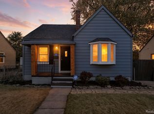 8139 Chapp Ave, Warren, MI 48089