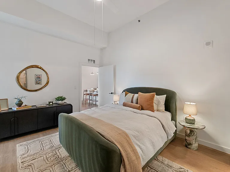 The Continental Residences — Photo 7