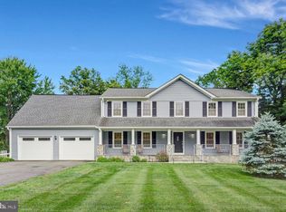 12203 Sugar Maple Dr, Herndon, VA 20170