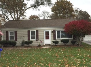 1119 S Sumner St, Wheaton, IL 60189