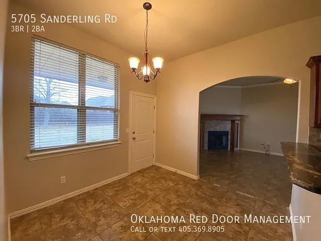 5705 Sanderling Rd — Photo 10