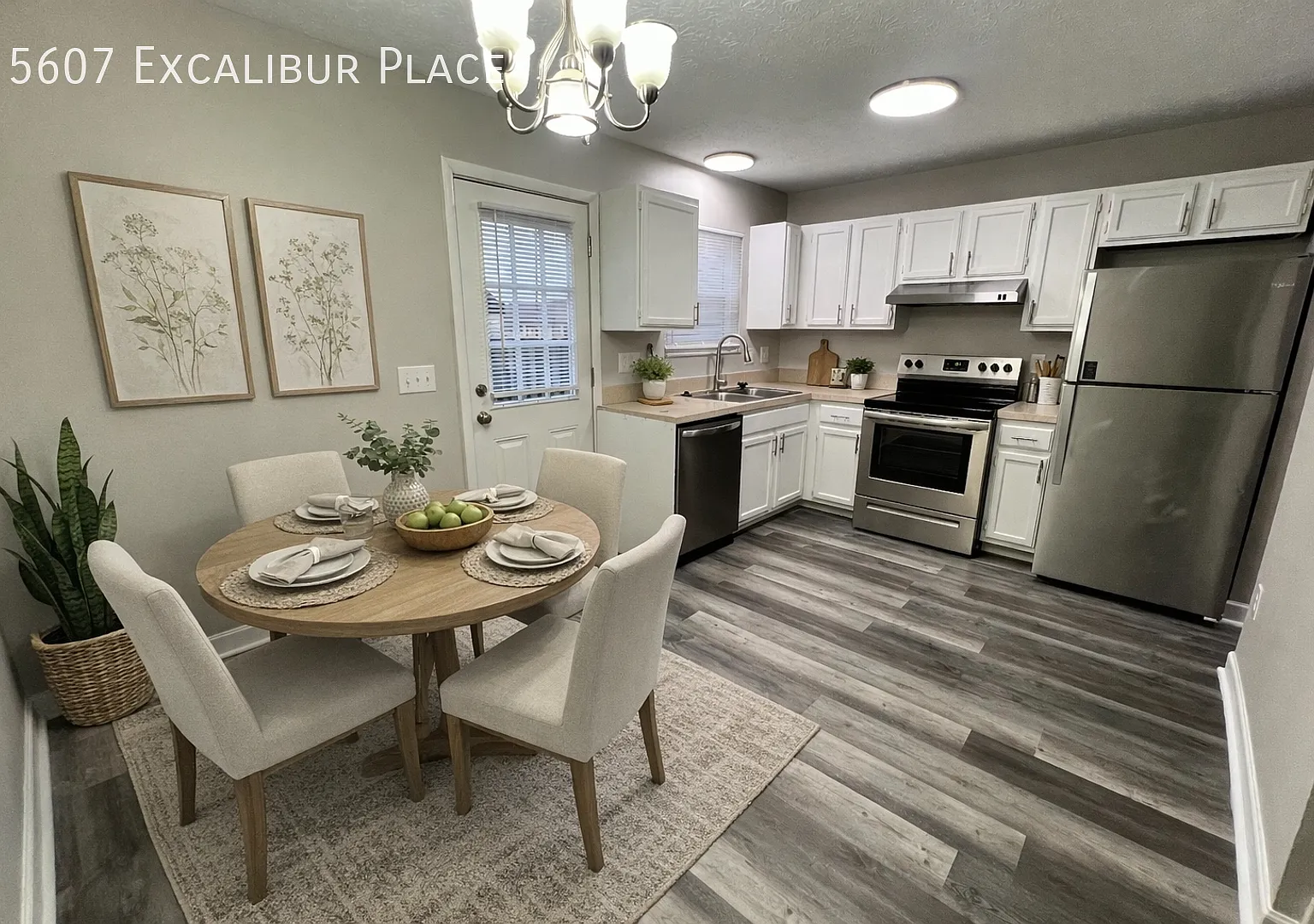 Recently Updated Beautiful Town Home in Dublin School District — Photo 3