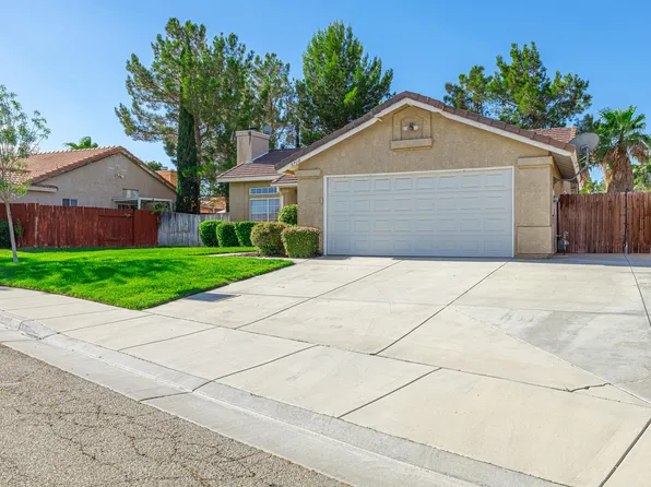 5716 Lisbon Ct, Palmdale, CA 93552